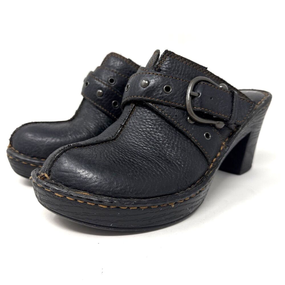 BOC Born Chunky Platform Clogs Womens Sz 8 Black Leather Studded Strappy Buckle